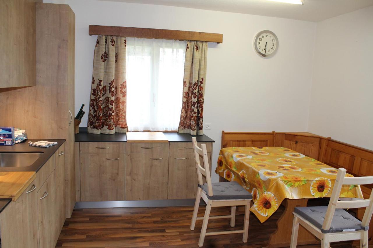 Haus Weideli, Dammstrasse 7 Villa ซาส-กรุนด์ ภายนอก รูปภาพ