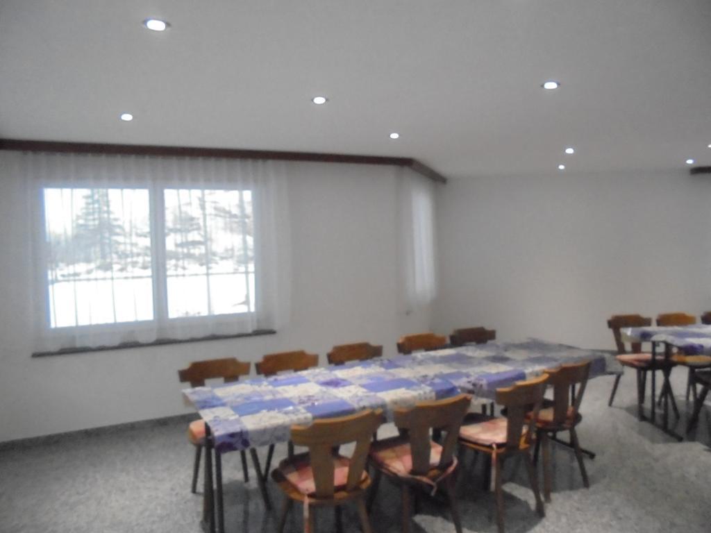 Haus Weideli, Dammstrasse 7 Villa ซาส-กรุนด์ ภายนอก รูปภาพ