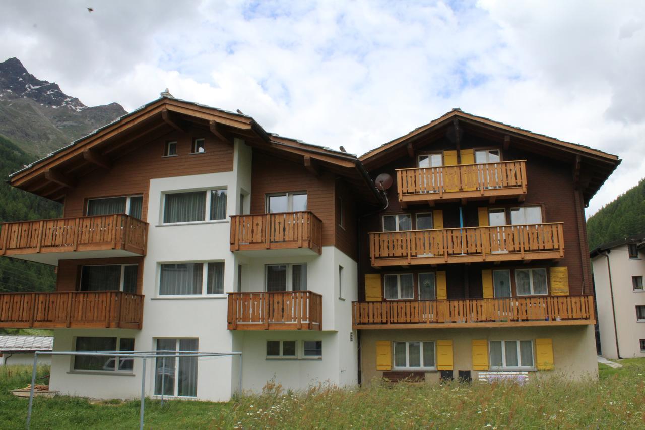 Haus Weideli, Dammstrasse 7 Villa ซาส-กรุนด์ ภายนอก รูปภาพ
