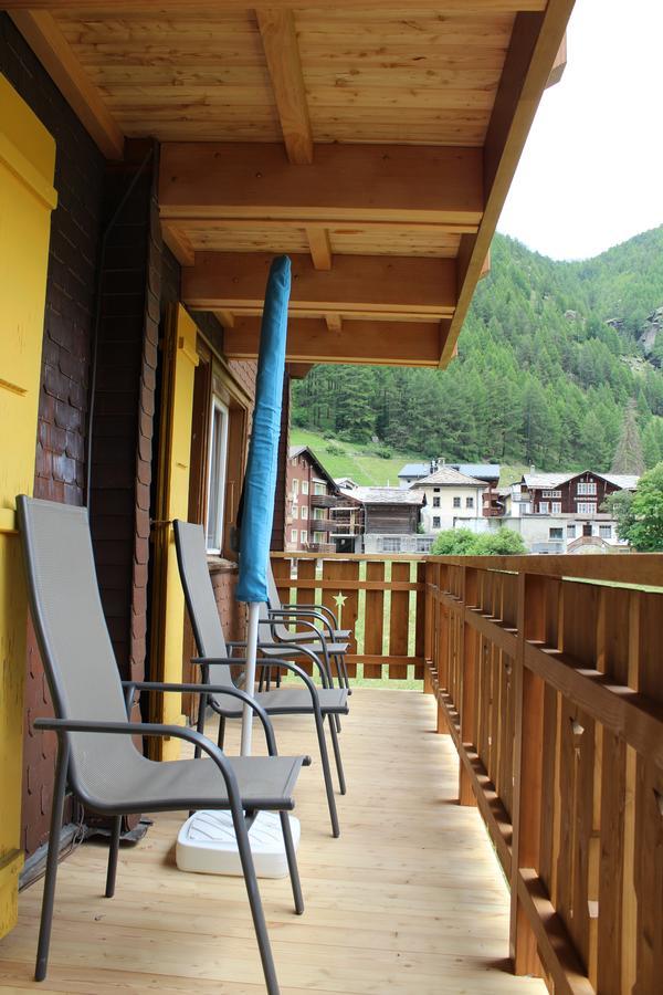 Haus Weideli, Dammstrasse 7 Villa ซาส-กรุนด์ ภายนอก รูปภาพ